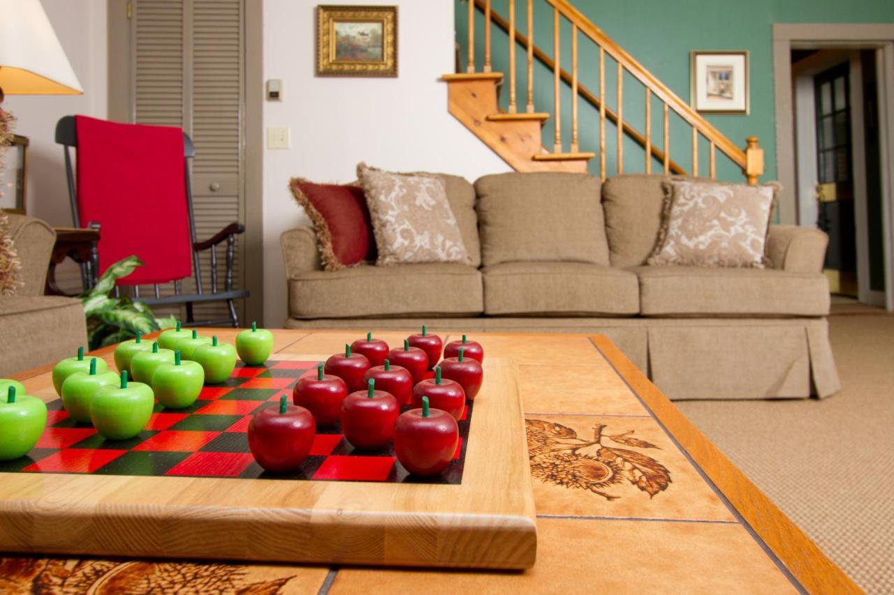 Deerfield Valley Inn - Mt Snow Dover ภายนอก รูปภาพ