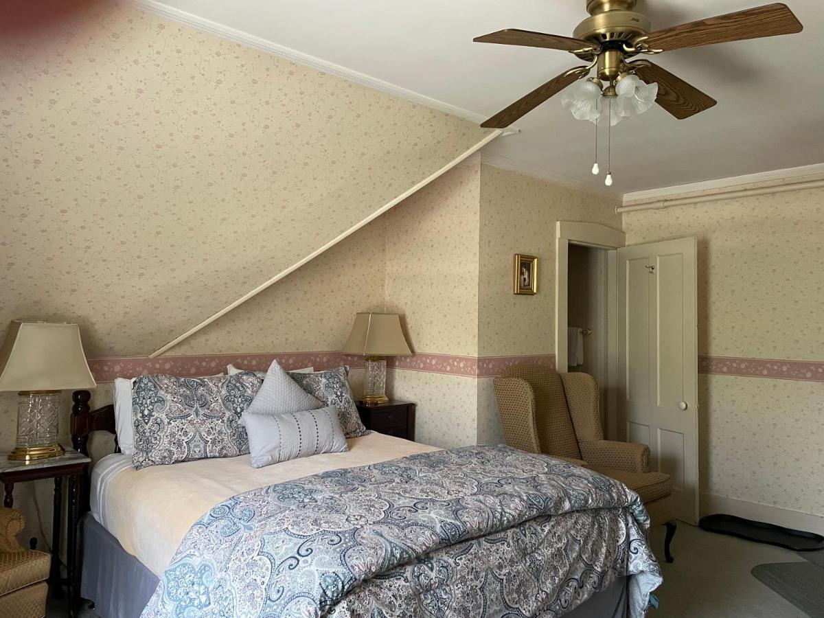 Deerfield Valley Inn - Mt Snow Dover ภายนอก รูปภาพ