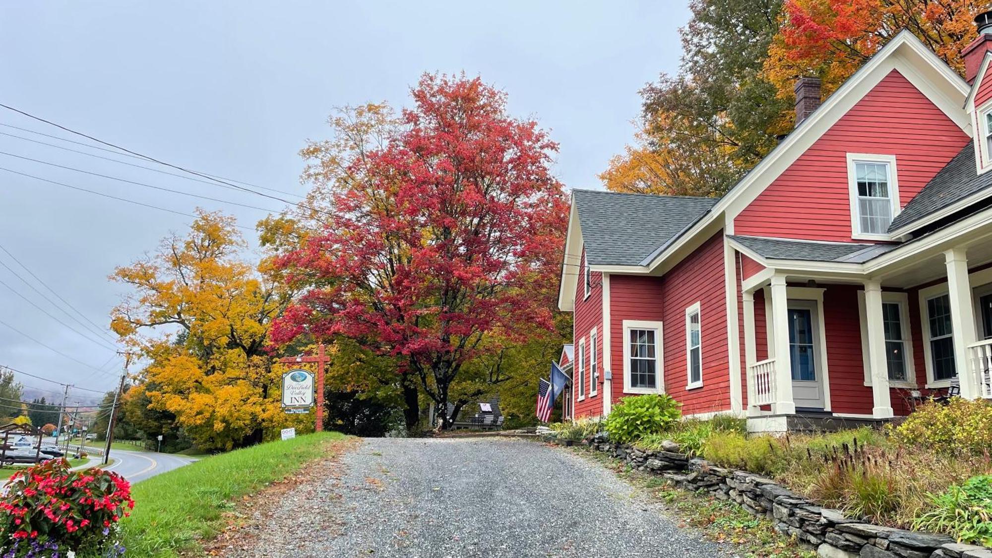 Deerfield Valley Inn - Mt Snow Dover ภายนอก รูปภาพ